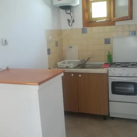 Διαμέρισμα Cozy #3, With Balcony *