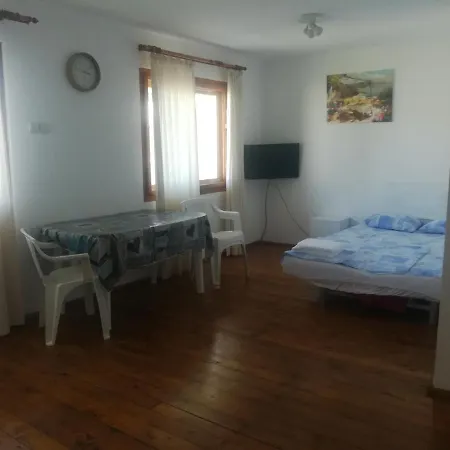 公寓 Cozy #3, With Balcony